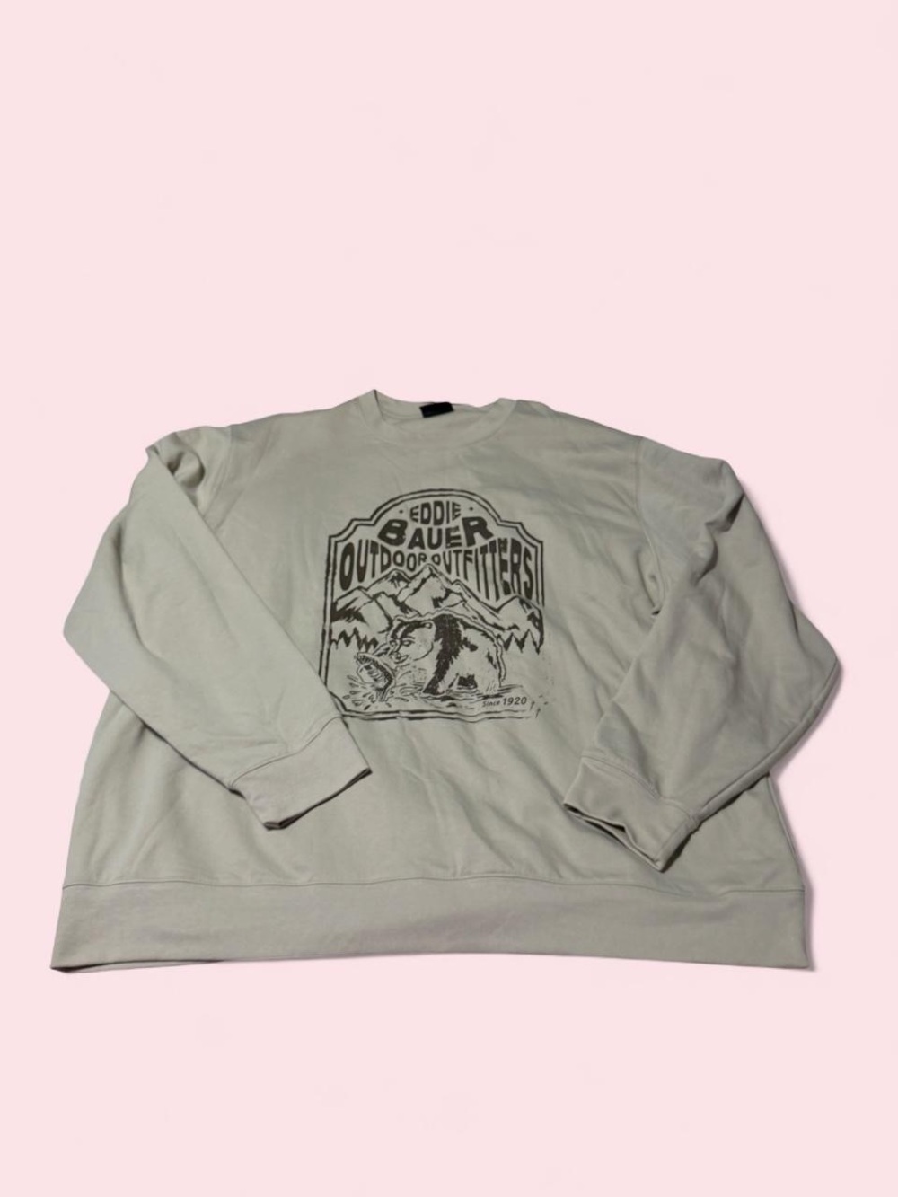 Eddie Bauer Crewneck Sweatshirt in Light tan with Outdoor Graphic